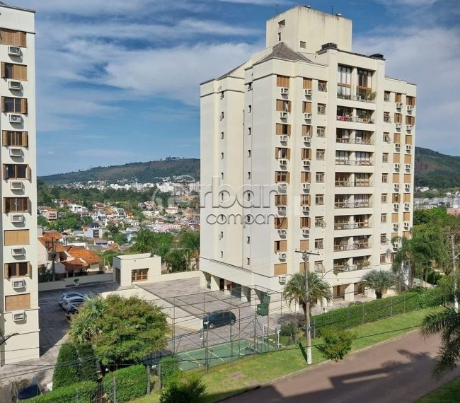 Apartamento com 79m², 2 quartos, 1 suíte, 2 vagas, no bairro Jardim Itu-Sabará em Porto Alegre