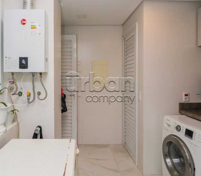 Apartamento Garden com 326m², 4 quartos, 3 suítes, 4 vagas, no bairro Central Parque em Porto Alegre