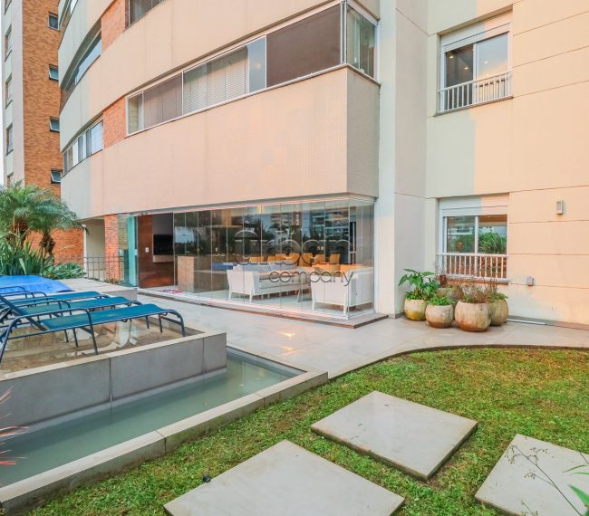 Apartamento Garden com 326m², 4 quartos, 3 suítes, 4 vagas, no bairro Central Parque em Porto Alegre