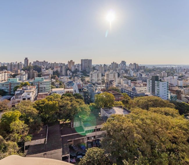 Apartamento com 117m², 3 quartos, 1 suíte, 2 vagas, no bairro Higienópolis em Porto Alegre