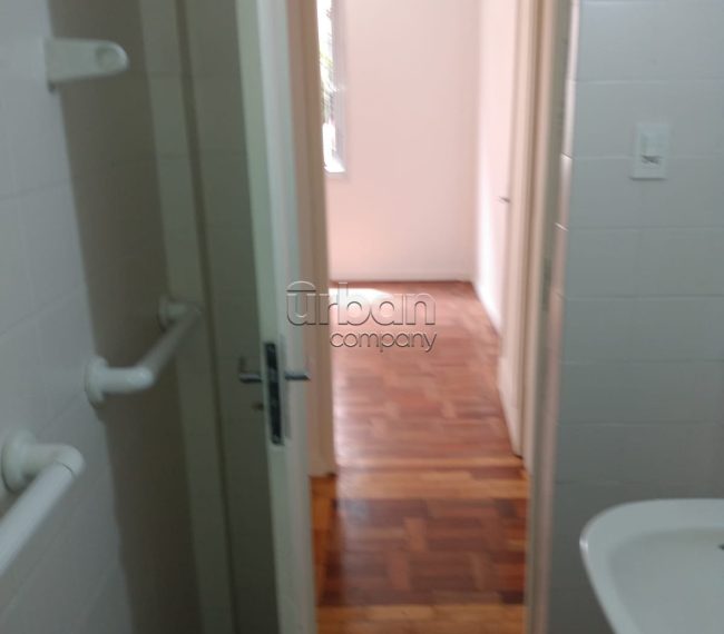 Apartamento com 53m², 2 quartos, 99 vagas, no bairro Passo da Areia em Porto Alegre