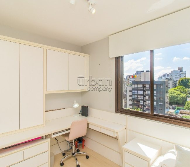 Apartamento com 97m², 3 quartos, 1 suíte, 2 vagas, no bairro Mont Serrat em Porto Alegre