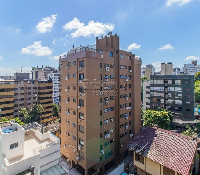 Apartamento com 97m², 3 quartos, 1 suíte, 2 vagas, no bairro Mont Serrat em Porto Alegre