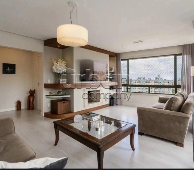 Apartamento com 182m², 3 quartos, 3 suítes, 3 vagas, no bairro Petrópolis em Porto Alegre