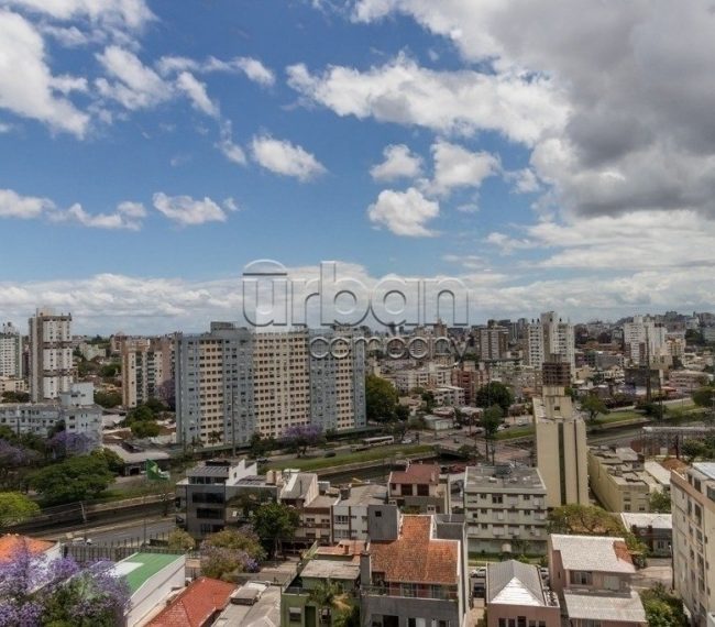 Apartamento com 182m², 3 quartos, 3 suítes, 3 vagas, no bairro Petrópolis em Porto Alegre