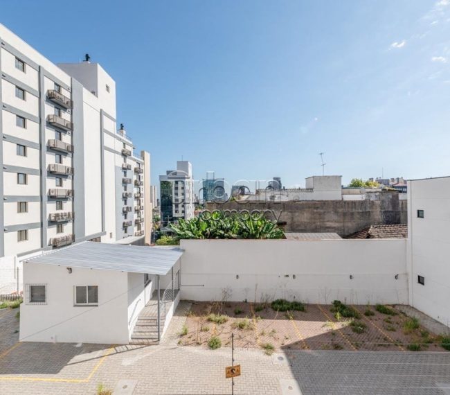 Apartamento Garden com 131m², 2 quartos, 2 suítes, 2 vagas, no bairro Rio Branco em Porto Alegre