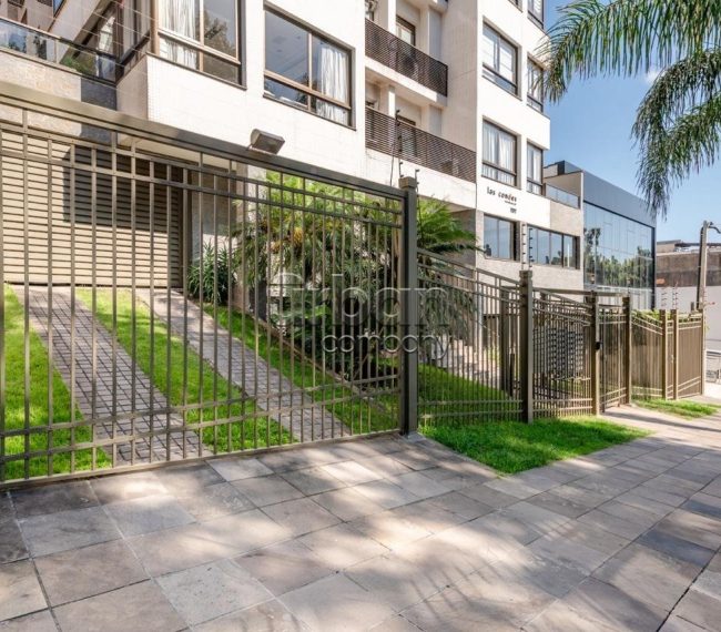 Apartamento Garden com 131m², 2 quartos, 2 suítes, 2 vagas, no bairro Rio Branco em Porto Alegre