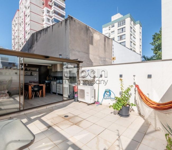 Apartamento Garden com 131m², 2 quartos, 2 suítes, 2 vagas, no bairro Rio Branco em Porto Alegre