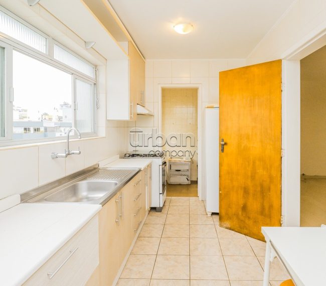 Apartamento com 103m², 3 quartos, 1 suíte, 1 vaga, no bairro Petrópolis em Porto Alegre