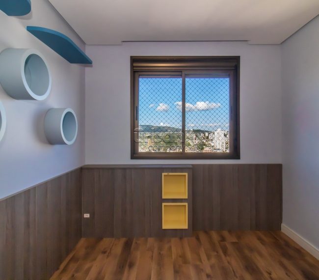 Apartamento com 65m², 2 quartos, 1 suíte, 2 vagas, no bairro Petrópolis em Porto Alegre