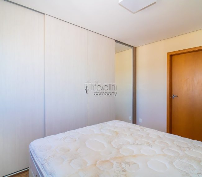 Apartamento com 65m², 2 quartos, 1 suíte, 2 vagas, no bairro Petrópolis em Porto Alegre