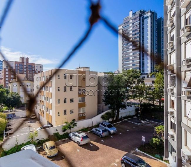 Apartamento com 73m², 2 quartos, 1 vaga, no bairro Boa Vista em Porto Alegre