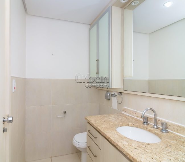 Apartamento com 105m², 3 quartos, 1 suíte, 1 vaga, no bairro Petrópolis em Porto Alegre