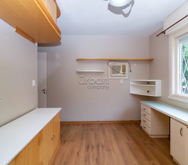 Apartamento com 105m², 3 quartos, 1 suíte, 1 vaga, no bairro Petrópolis em Porto Alegre