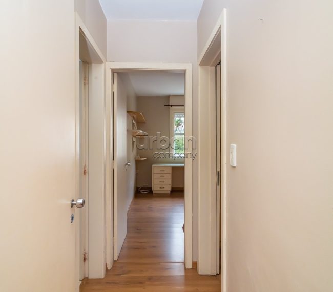 Apartamento com 105m², 3 quartos, 1 suíte, 1 vaga, no bairro Petrópolis em Porto Alegre