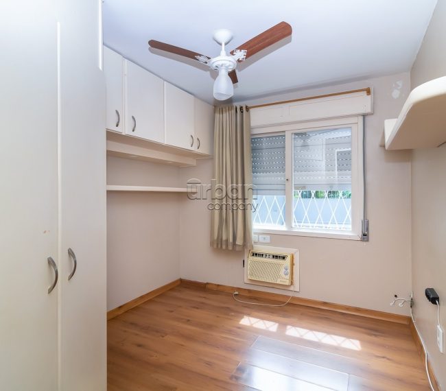 Apartamento com 105m², 3 quartos, 1 suíte, 1 vaga, no bairro Petrópolis em Porto Alegre