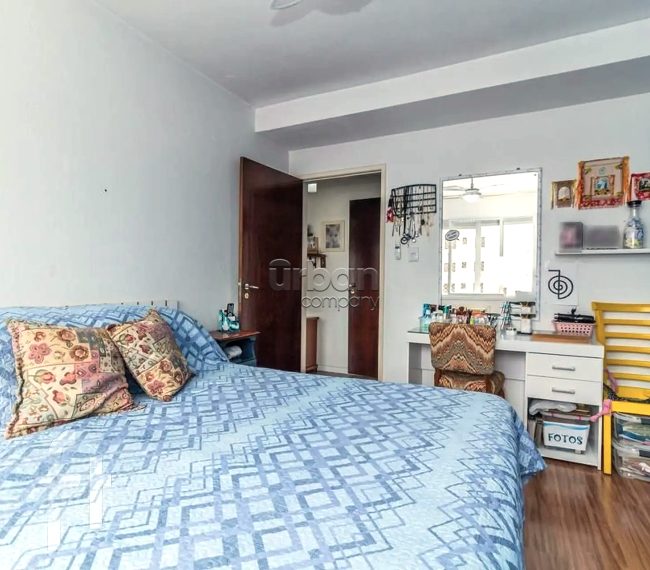 Apartamento com 56m², 2 quartos, 1 vaga, no bairro Santana em Porto Alegre