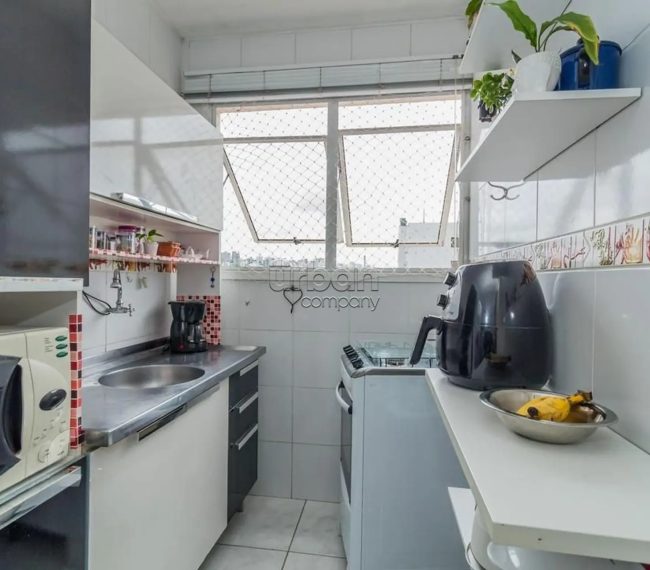 Apartamento com 56m², 2 quartos, 1 vaga, no bairro Santana em Porto Alegre