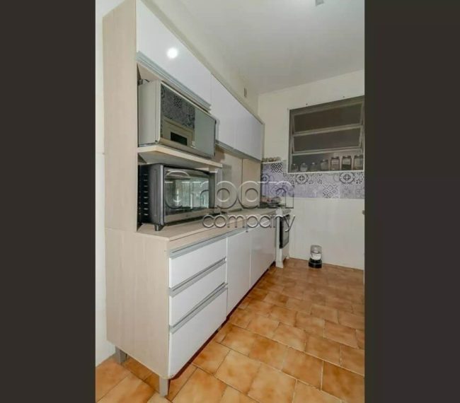 Apartamento com 100m², 3 quartos, 1 suíte, 2 vagas, no bairro Auxiliadora em Porto Alegre