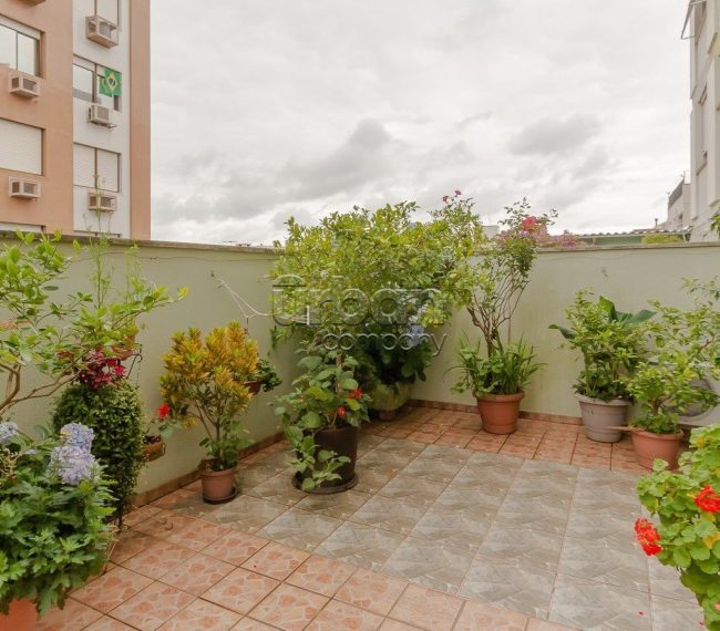 Apartamento Garden com 171m², 3 quartos, 2 vagas, no bairro Auxiliadora em Porto Alegre