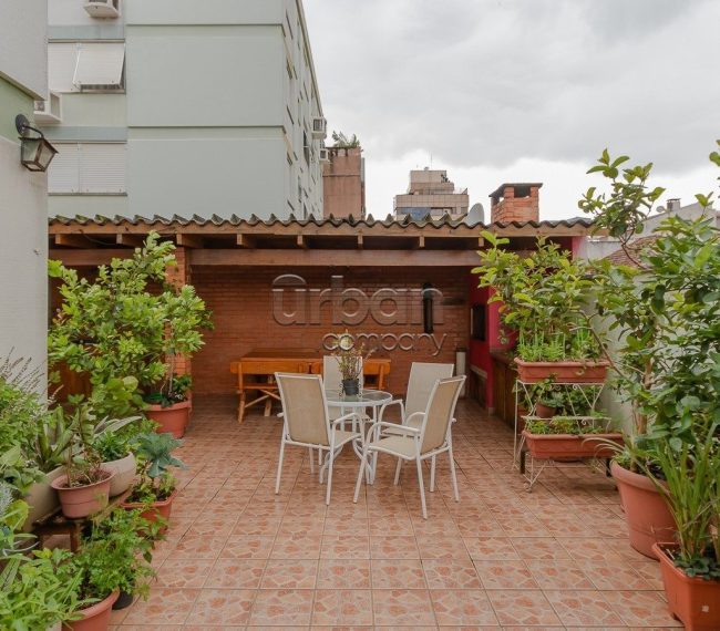 Apartamento Garden com 171m², 3 quartos, 2 vagas, no bairro Auxiliadora em Porto Alegre