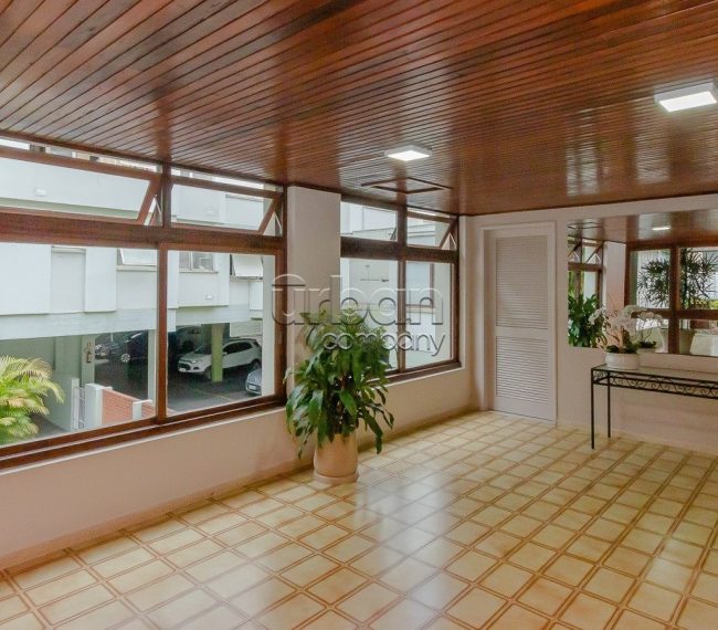 Apartamento Garden com 171m², 3 quartos, 2 vagas, no bairro Auxiliadora em Porto Alegre