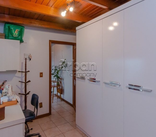 Apartamento Garden com 171m², 3 quartos, 2 vagas, no bairro Auxiliadora em Porto Alegre