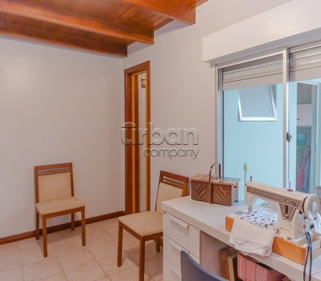 Apartamento Garden com 171m², 3 quartos, 2 vagas, no bairro Auxiliadora em Porto Alegre