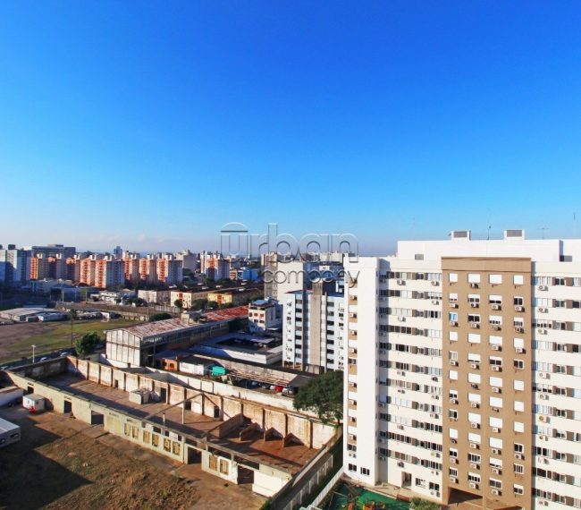 Apartamento com 57m², 2 quartos, 1 vaga, no bairro Passo da Areia em Porto Alegre