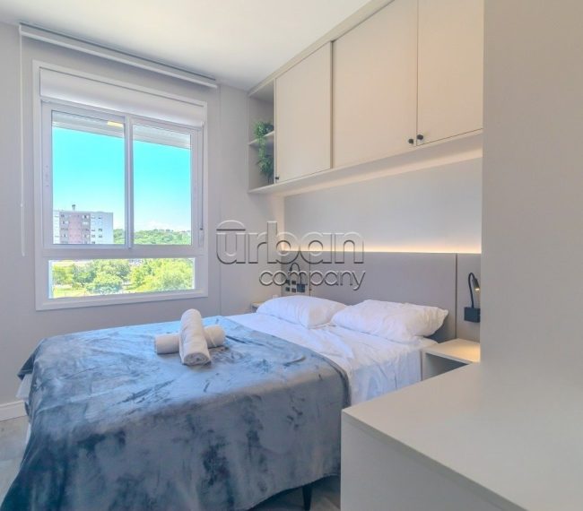 Apartamento com 40m², 1 quarto, 1 vaga, no bairro Partenon em Porto Alegre