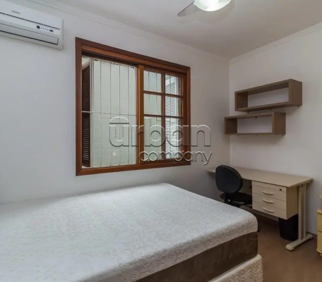 Apartamento com 71m², 2 quartos, 2 vagas, no bairro Rio Branco em Porto Alegre