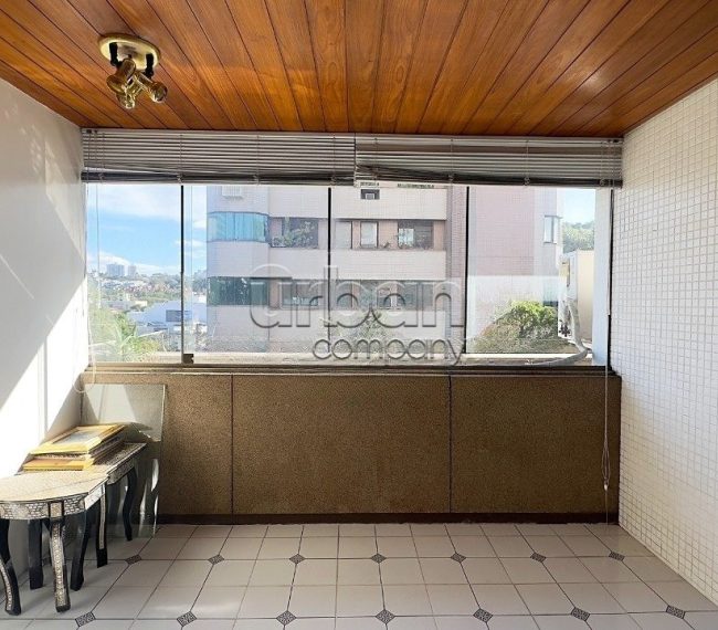 Apartamento com 136m², 3 quartos, 1 suíte, 2 vagas, no bairro Chácara da Pedras em Porto Alegre