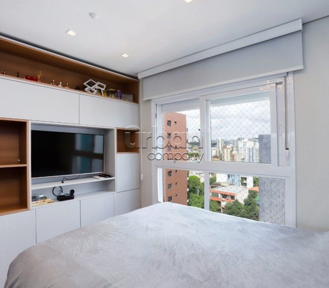 Apartamento com 91m², 2 quartos, 2 suítes, 1 vaga, no bairro Passo da Areia em Porto Alegre