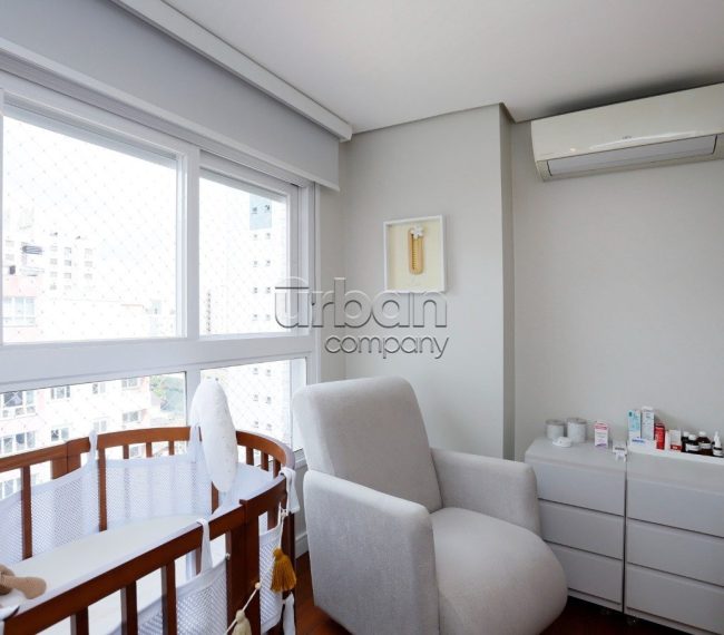 Apartamento com 91m², 2 quartos, 2 suítes, 1 vaga, no bairro Passo da Areia em Porto Alegre