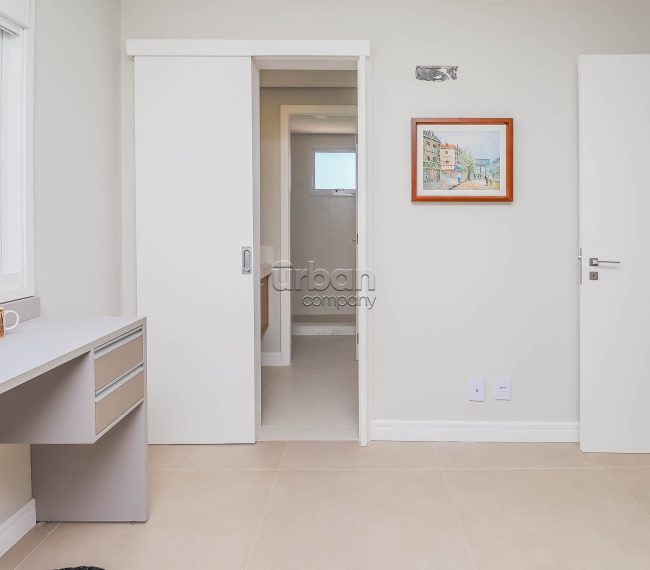 Apartamento com 85m², 3 quartos, 3 suítes, 2 vagas, no bairro Jardim Europa em Porto Alegre