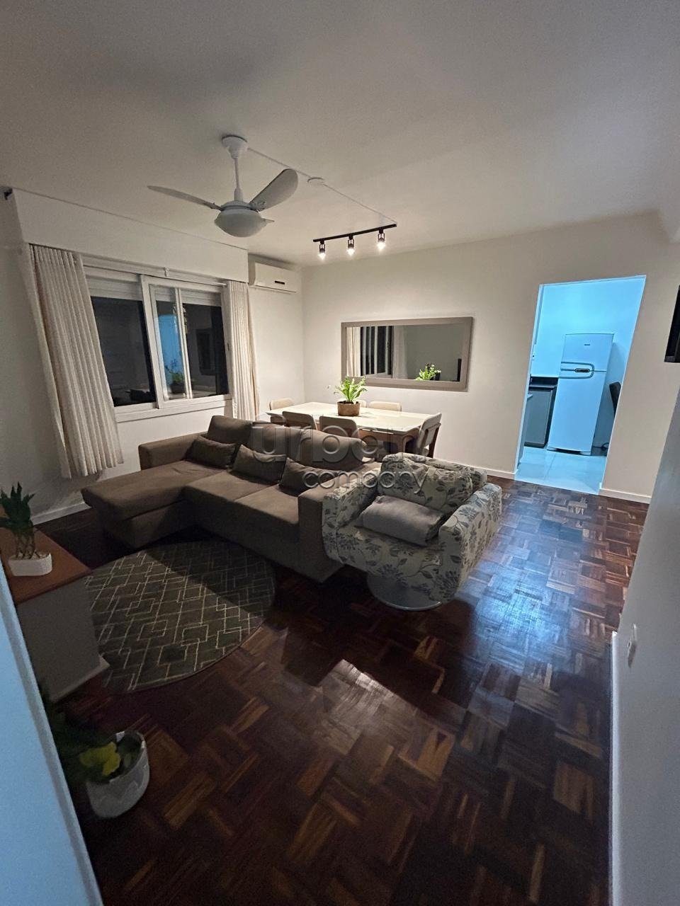 Apartamento com 89m², 2 quartos, 1 vaga, no bairro Rio Branco em Porto Alegre