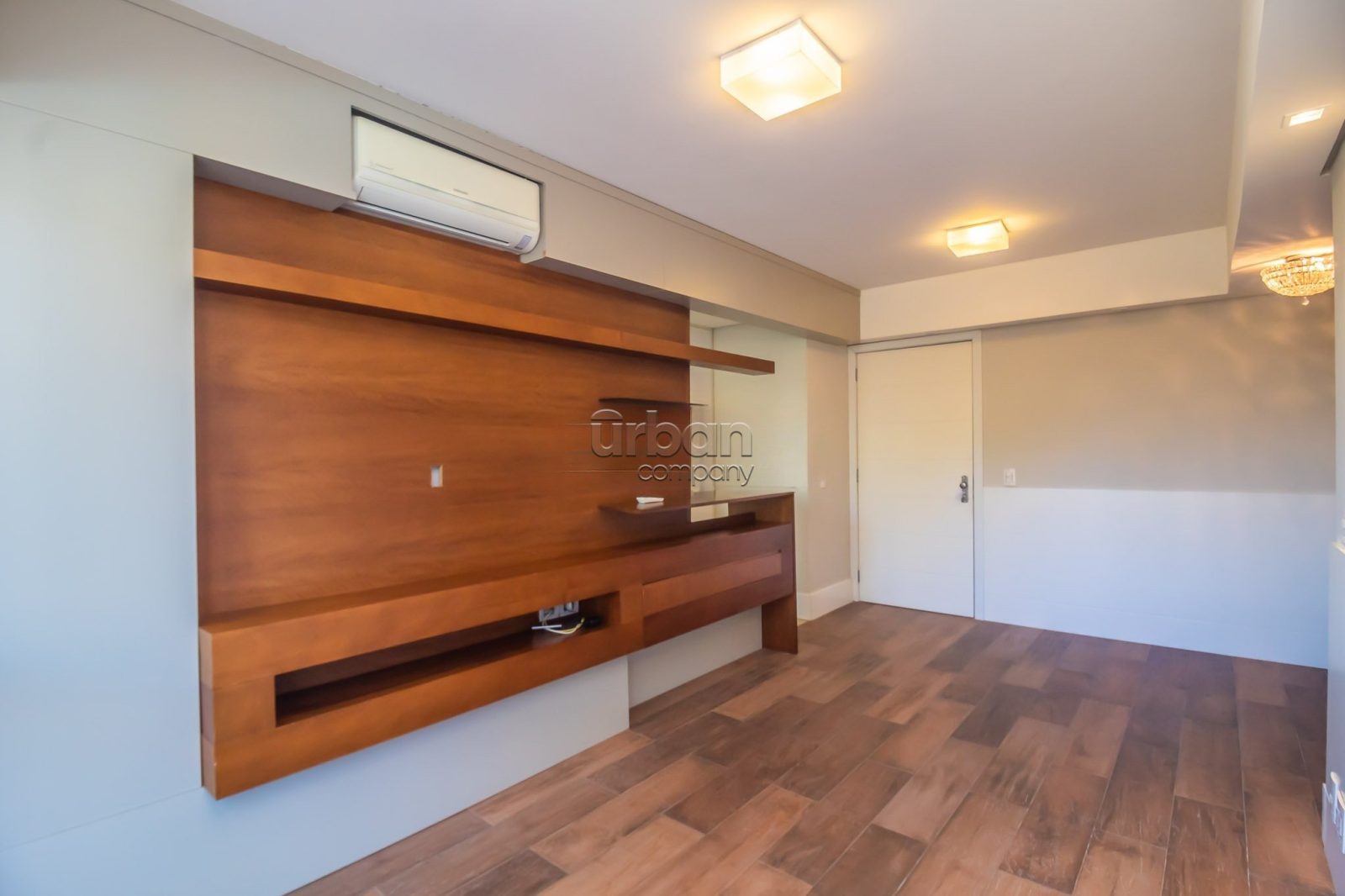 Apartamento com 79m², 2 quartos, 1 suíte, 2 vagas, no bairro Petrópolis em Porto Alegre