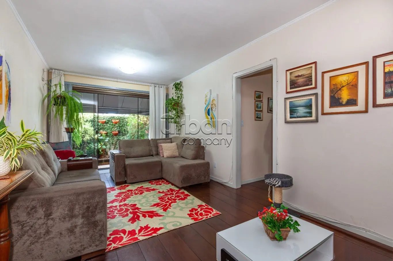 Apartamento Garden com 168m², 3 quartos, 1 suíte, 1 vaga, no bairro Jardim São Pedro em Porto Alegre