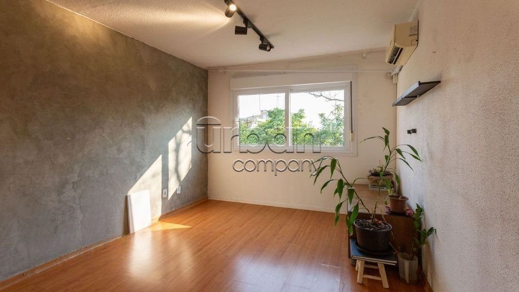 Apartamento com 53m², 2 quartos, 1 vaga, no bairro Mont Serrat em Porto Alegre