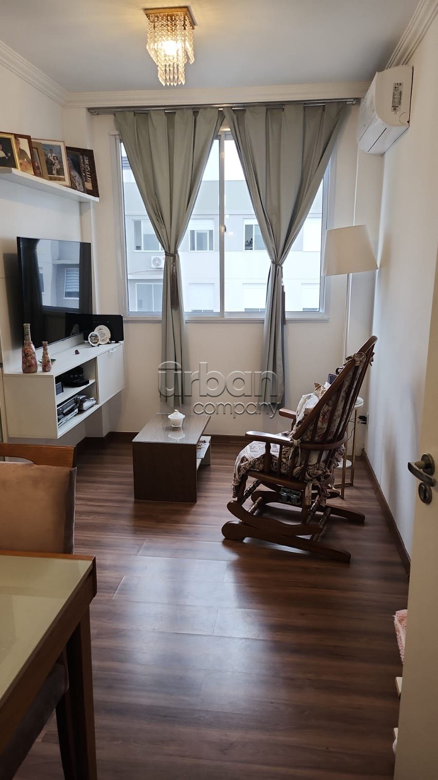 Apartamento com 41m², 2 quartos, 1 vaga, no bairro Sarandi em Porto Alegre