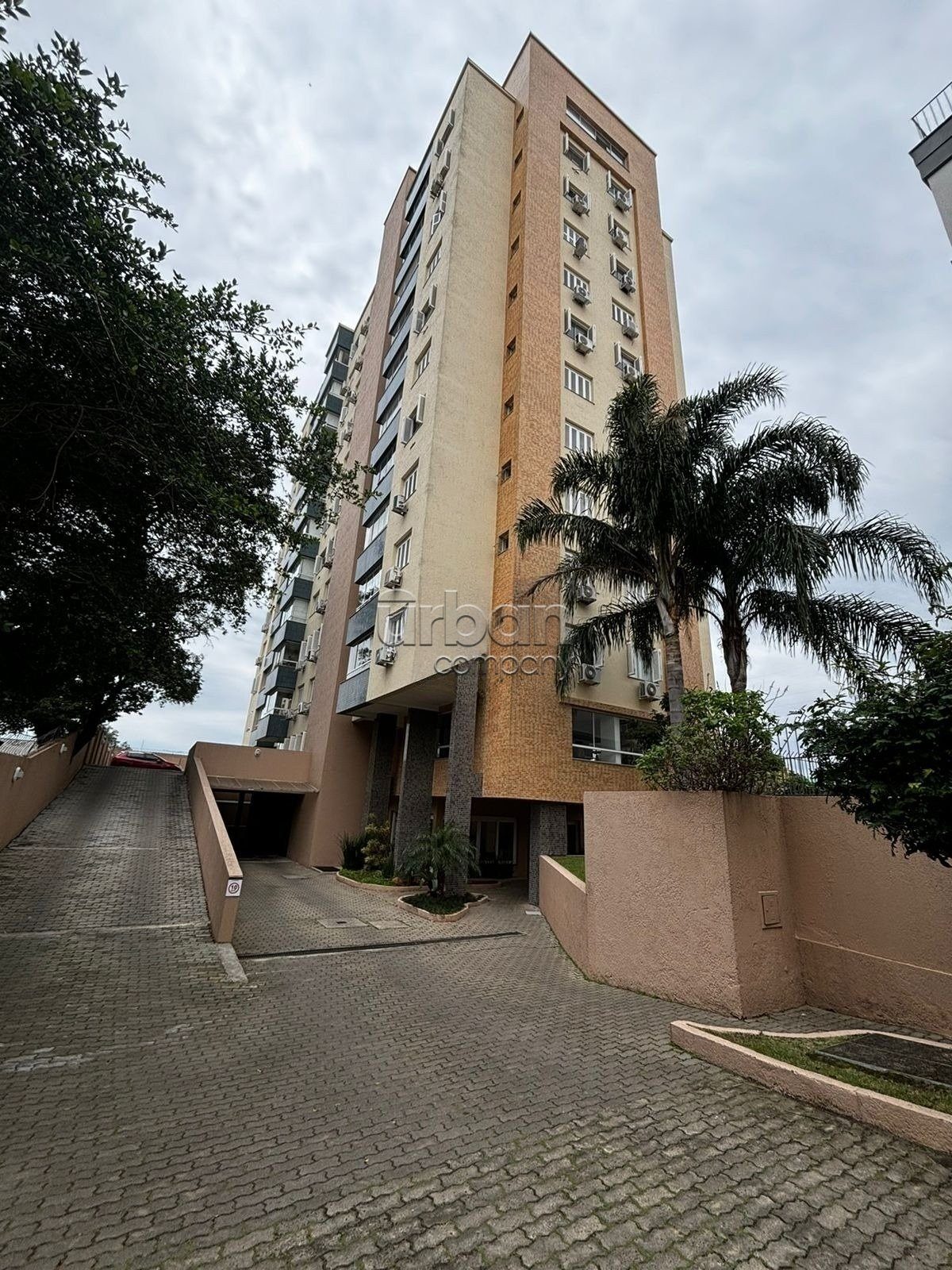 Apartamento com 58m², 2 quartos, 2 vagas, no bairro Santana em Porto Alegre