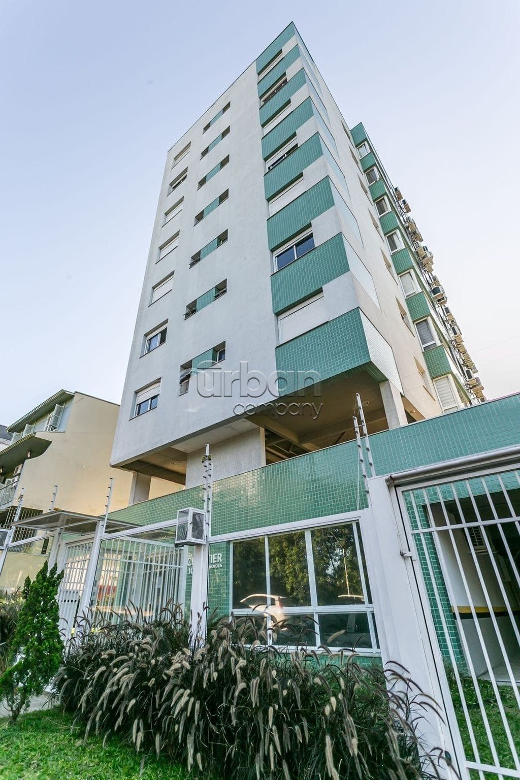 Apartamento com 61m², 2 quartos, 1 suíte, 1 vaga, no bairro Passo D\'areia em Porto Alegre