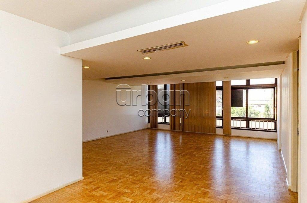 Apartamento com 188m², 4 quartos, 1 suíte, 1 vaga, no bairro Independência em Porto Alegre