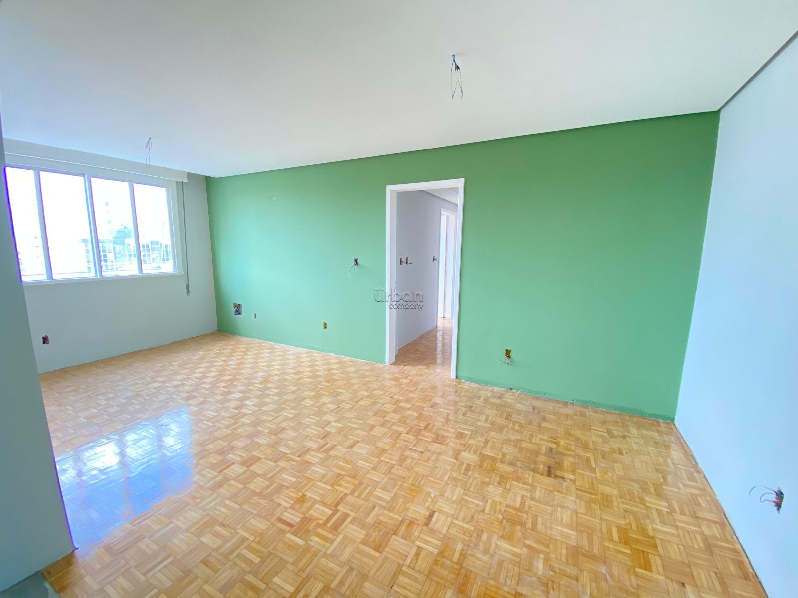 Apartamento com 91m², 3 quartos, 1 vaga, no bairro Floresta em Porto Alegre