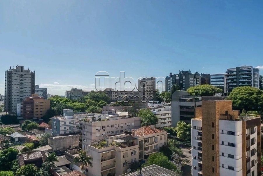 Apartamento com 96m², 3 quartos, 1 suíte, 2 vagas, no bairro Auxiliadora em Porto Alegre