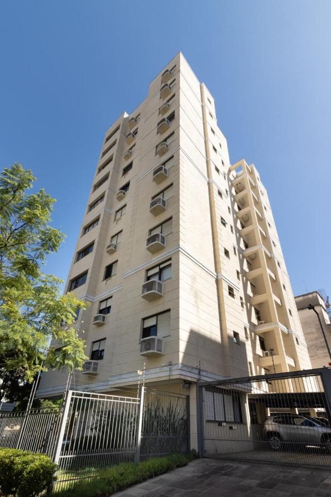 Condomínio Edificio L'hermitage em Porto Alegre