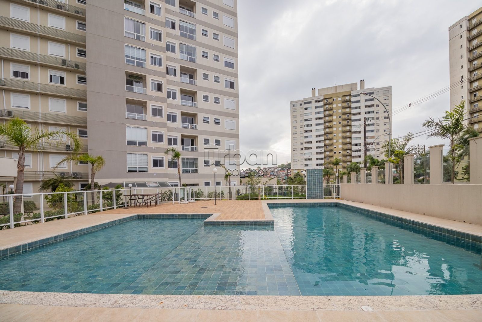 Condomínio Residencial Porto Bahamas em Porto Alegre