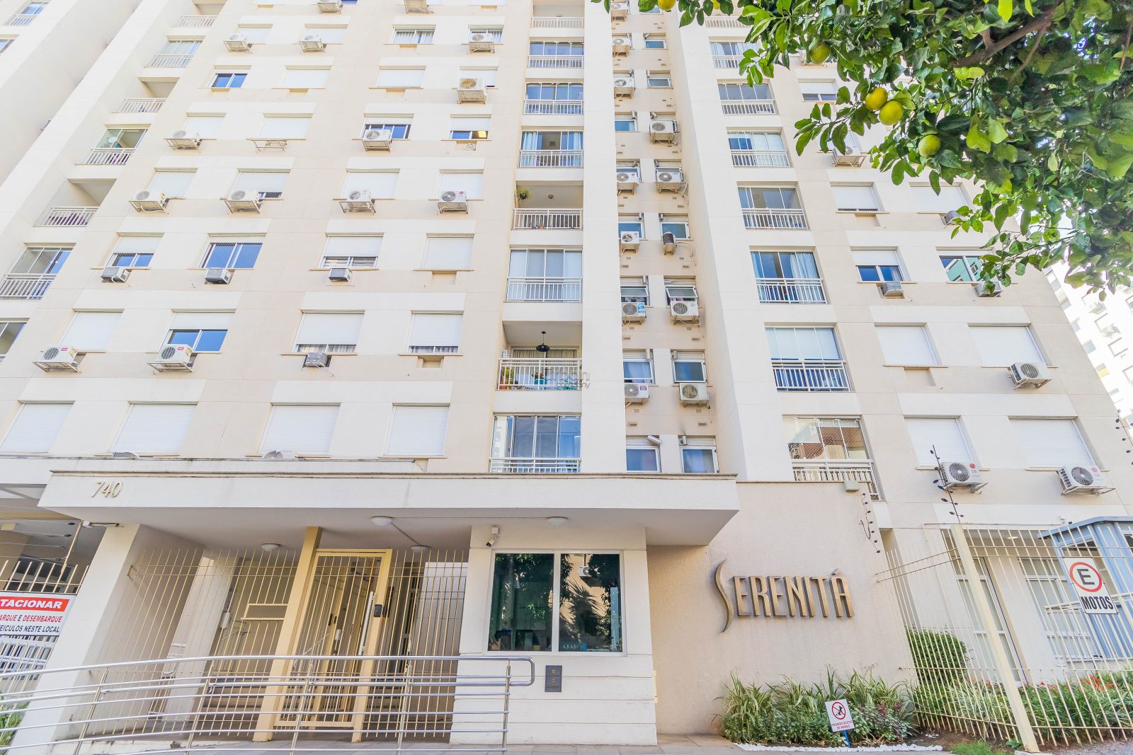 Condomínio Edifício Serenita em Porto Alegre