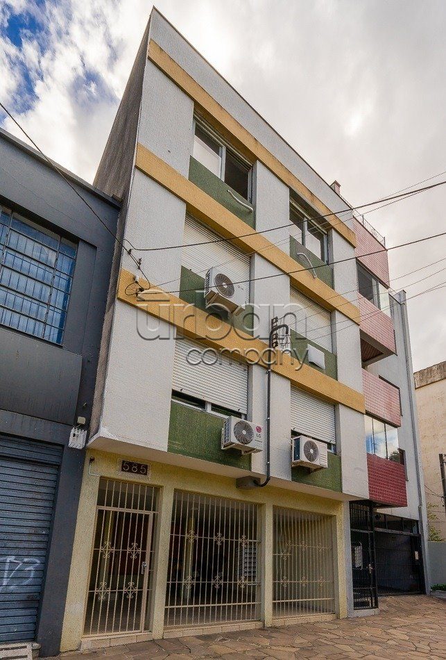 Condomínio Edificio Solar do Ipe em Porto Alegre