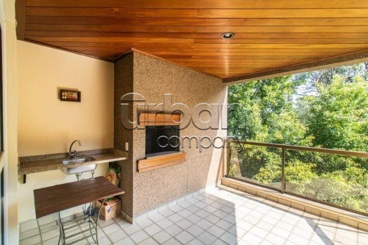 Apartamento com 120m², 3 quartos, 1 suíte, 2 vagas, no bairro Petropolis em Porto Alegre